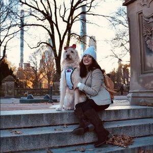 Meet your Posher, Estephanie